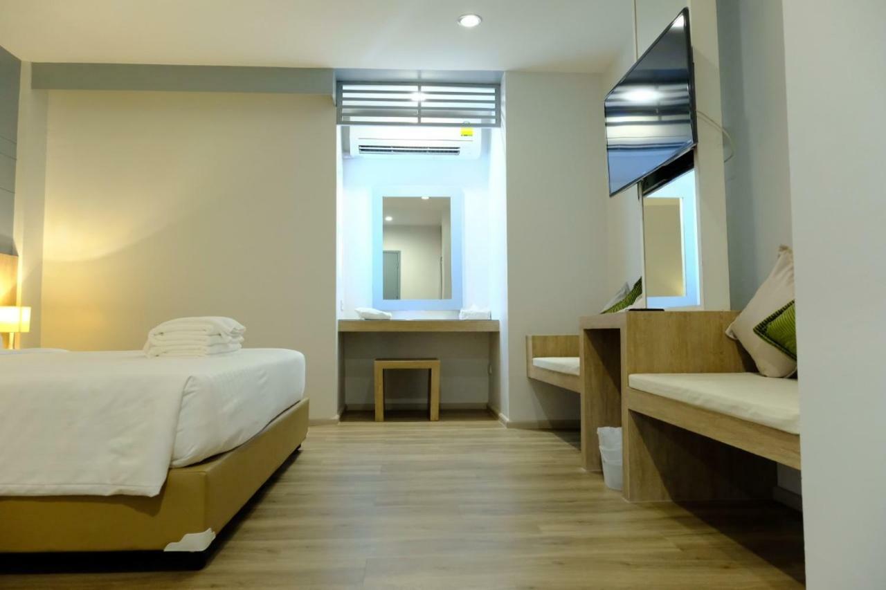 P21 Chiangmai Hotel Chiang Mai Zewnętrze zdjęcie